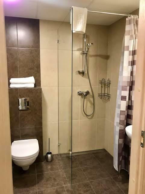 Karlson Boutique Apart Hotel Talin Exterior foto